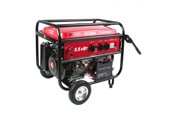 Бензиновый генератор MaxCut MC6500E 047103040