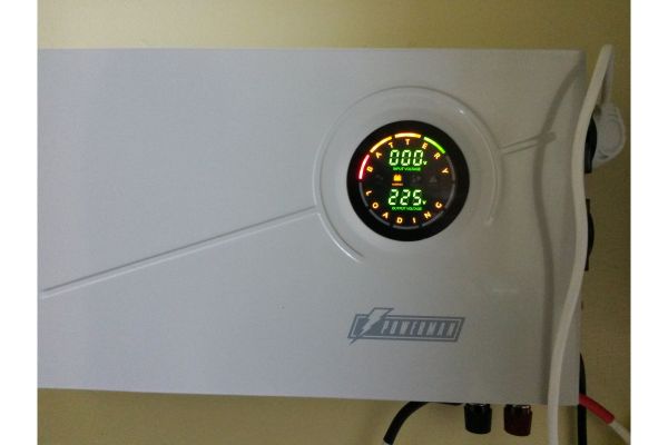 Источник бесперебойного питания (ИБП с внешними АКБ) POWERMAN Smart 800 INV 6121421